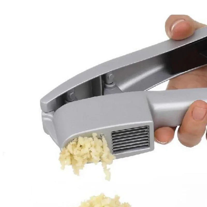 Multifunctional Garlic Press Chopper Zinc Alloy Slicer Crusher Peeler Manual Kitchen Hacking Gadgets