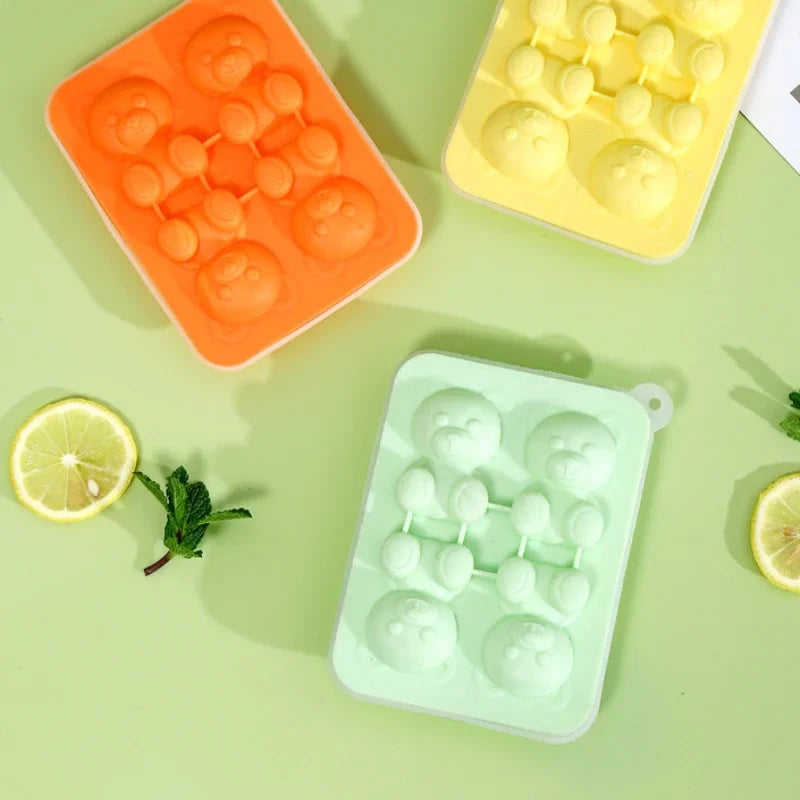 Zackoo 4Grid 3D Bear Ice Cube Tray Mould Home Frozen Coffee Milk Tea Ice Cream Maker Silicone Molds Pastry Kitchen Acceesories