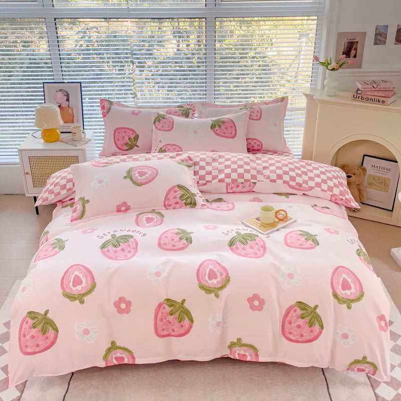 Cute Strawberry Duvet Cover, Floral Thickened Comforter Covers Kawaii Bedding Set, Soft Reversible Design for Girls Women Boys